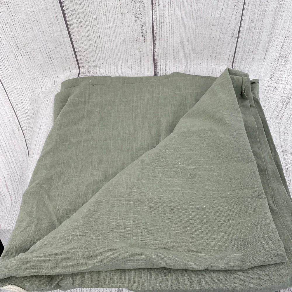 Rachel Zoe linen like